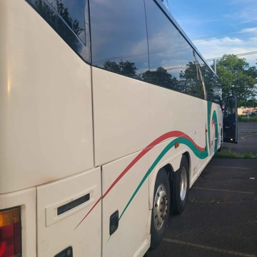 Picture of 2007 MCI E4500 55P Coach