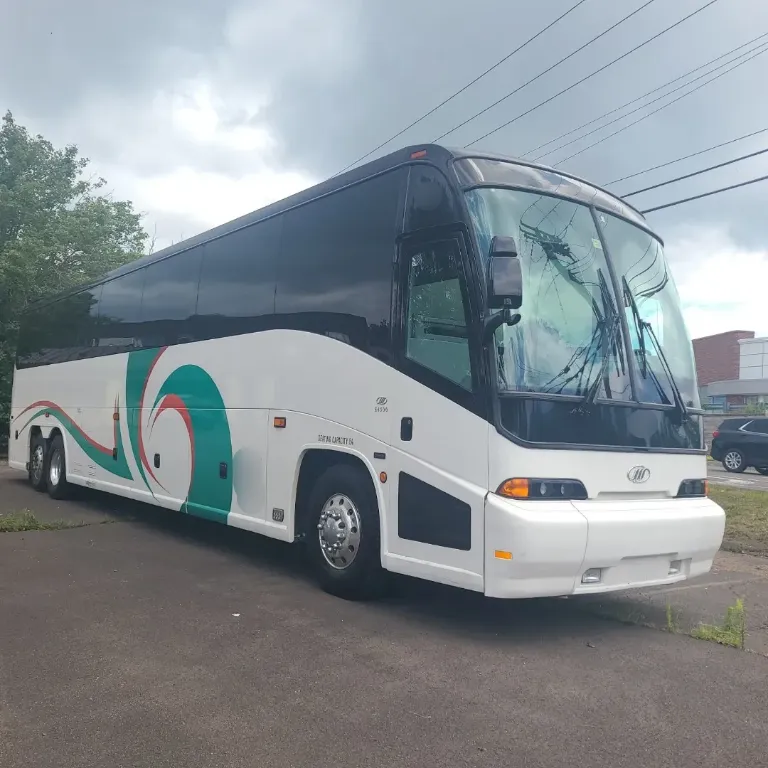 2007 MCI E4500 55P Coach