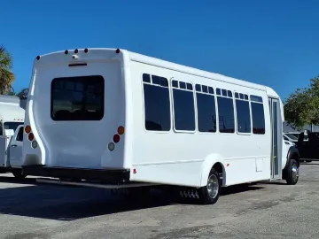 2016 Ford F-550 Goshen 32P Shuttle
