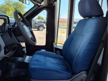 2016 Ford F-550 Goshen 32P Shuttle