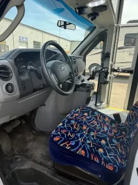 2017 Ford E350 Passenger Van