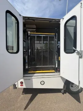 2017 Ford E350 Passenger Van