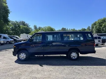 2011 Ford E-350 Comm Pickup/Van Passenger Van