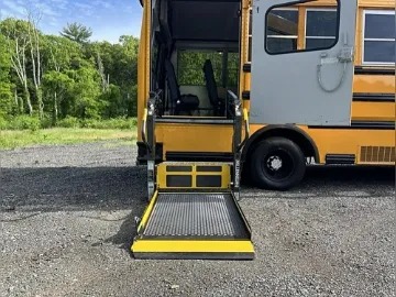 2013 Chevrolet Express Comm Cutaway School Bus