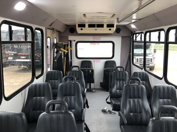 Picture of 2017 Ford E350 Shuttle Bus