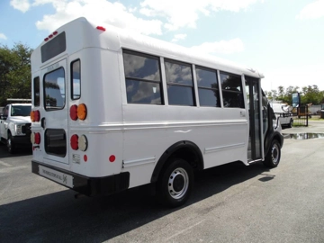 Picture of 2016 Ford Micro Bird Shuttle Bus