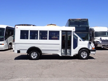 Picture of 2014 Chevrolet Micro Bird Shuttle Bus