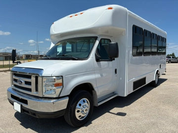 Picture of 2016 Ford E450 Shuttle Bus