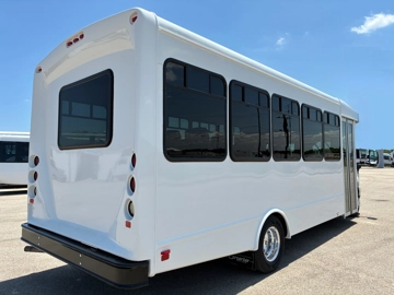 Picture of 2016 Ford E450 Shuttle Bus