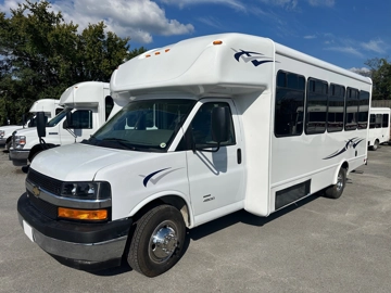 Picture of 2026 Chevrolet 4500 Shuttle Bus