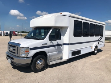 Picture of 2015 Ford E450 Shuttle Bus