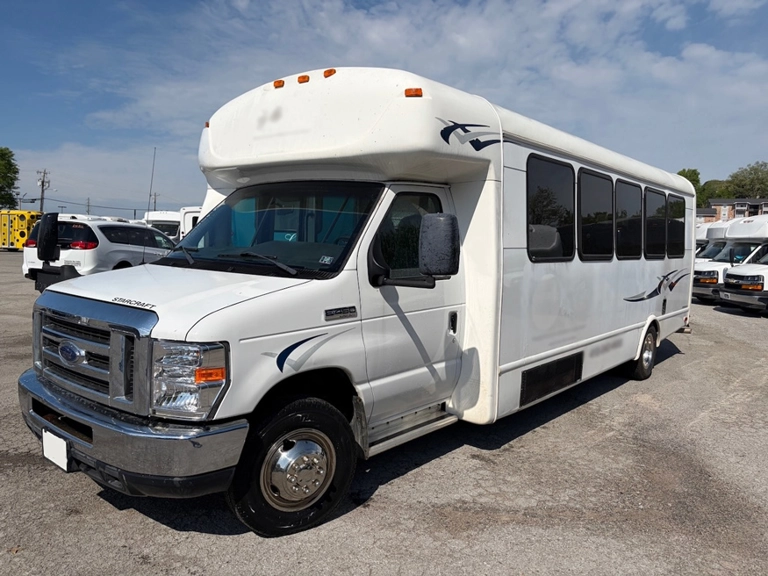 Picture of 2013 Ford E450 Shuttle Bus