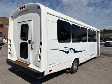 Picture of 2013 Ford E450 Shuttle Bus