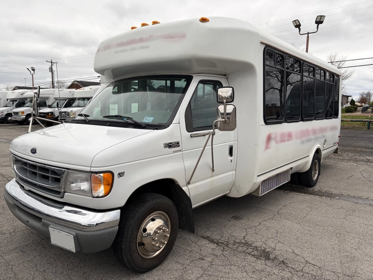 Picture of 2001 Ford E450 ADA Shuttle Bus