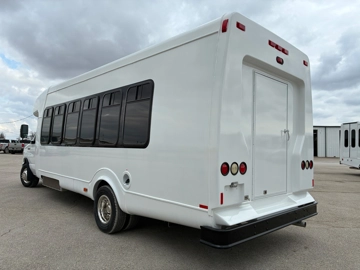 Picture of 2013 Ford E450 Shuttle Bus