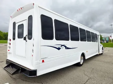 Picture of 2017 Ford F650 Mid Size Bus
