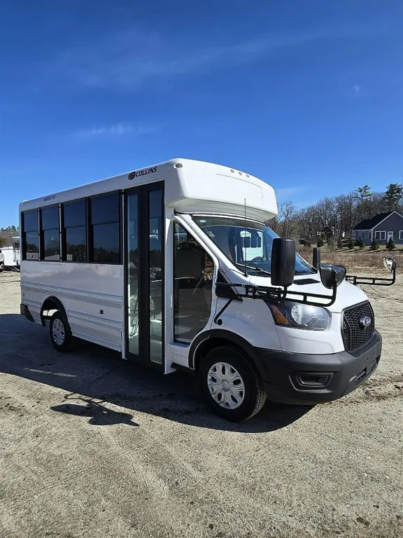 Picture of 2025 Ford Collins Th400 Shuttle Bus