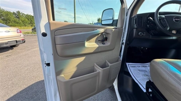 Picture of 2013 GMC Savana Passenger Van