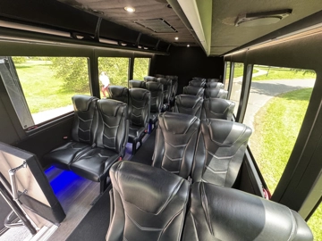 Picture of 2017 Ford E450 Shuttle Bus