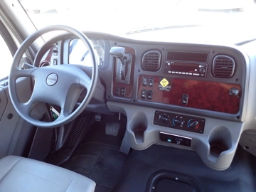 Picture of 2027 Freightliner Turtle Top Mid Size Bus