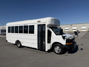 Picture of 2016 Chevrolet Express 4500 Shuttle Bus
