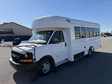 Picture of 2016 Chevrolet Express 4500 Shuttle Bus