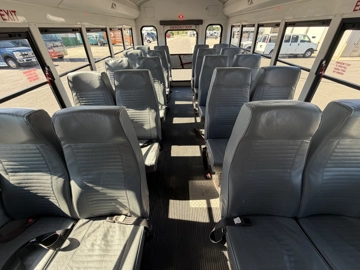 Picture of 2016 Chevrolet Express 4500 Shuttle Bus