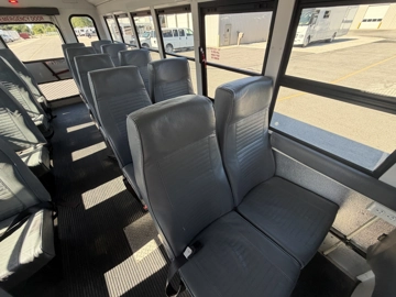 Picture of 2016 Chevrolet Express 4500 Shuttle Bus