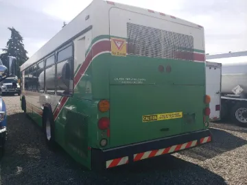2006 Gillig Low Floor Shuttle Bus
