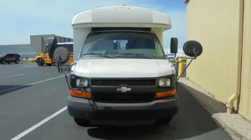 Picture of 2011 Chevrolet Thomas Shuttle Bus