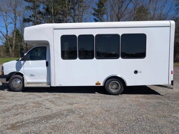 Picture of 2024 Chevrolet Hle Cutaway Shuttle Bus