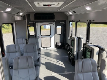 Picture of 2024 Chevrolet 4500 ADA Shuttle Bus