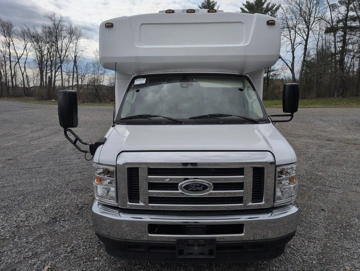 Picture of 2025 Ford E450 Shuttle Bus