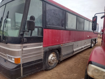 Picture of 1987 MCI Coach Bus