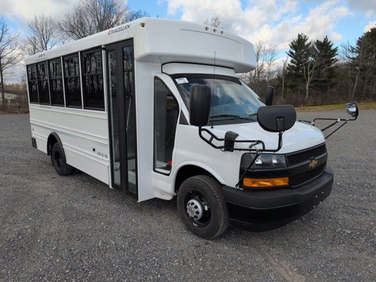 Picture of 2026 Chevrolet Magellan Shuttle Bus