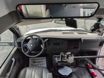 Picture of 2026 Chevrolet Magellan Shuttle Bus