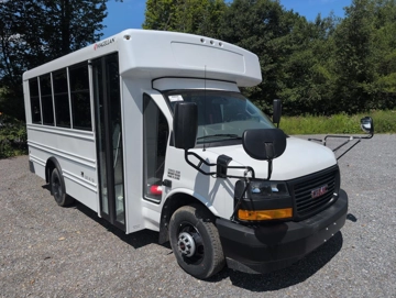 Picture of 2026 GMC Magellan Shuttle Bus