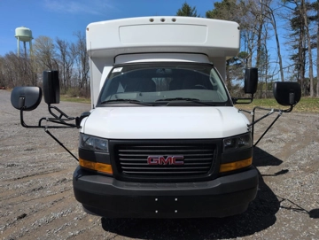 Picture of 2026 GMC Magellan Shuttle Bus
