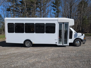 Picture of 2026 Chevrolet 4500 Shuttle Bus