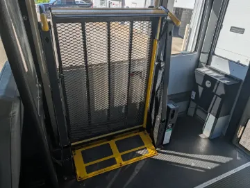 2019 Thomas C2 30P ADA NY Spec