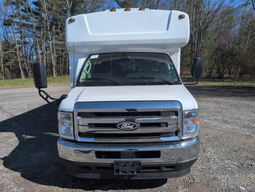 Picture of 2027 Ford E450 Shuttle Bus