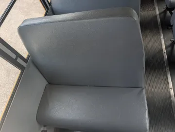 2015 Thomas HDX Flat Nose 90P A/C