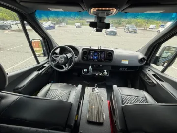 2022 LA West 3500 170 EXT Sprinter