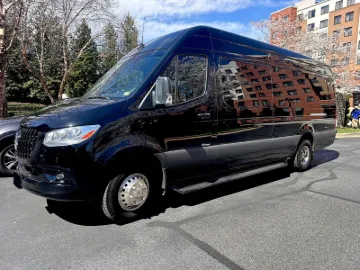 2022 LA West 3500 170 EXT Sprinter