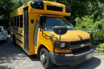 Picture of 2010 Chevrolet 3500 Collins 28P