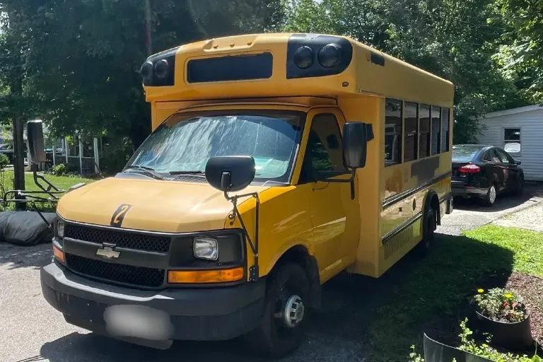 Picture of 2010 Chevrolet 3500 Collins 28P