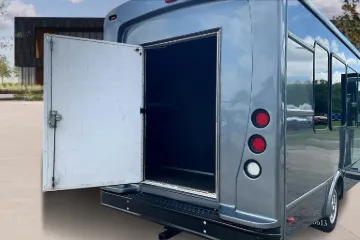 2019 Ford Shuttle Bus