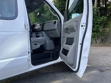 Picture of 2011 Ford E-250 Passenger Van