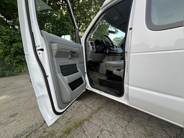 Picture of 2011 Ford E-250 Passenger Van