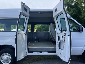 Picture of 2011 Ford E-250 Passenger Van